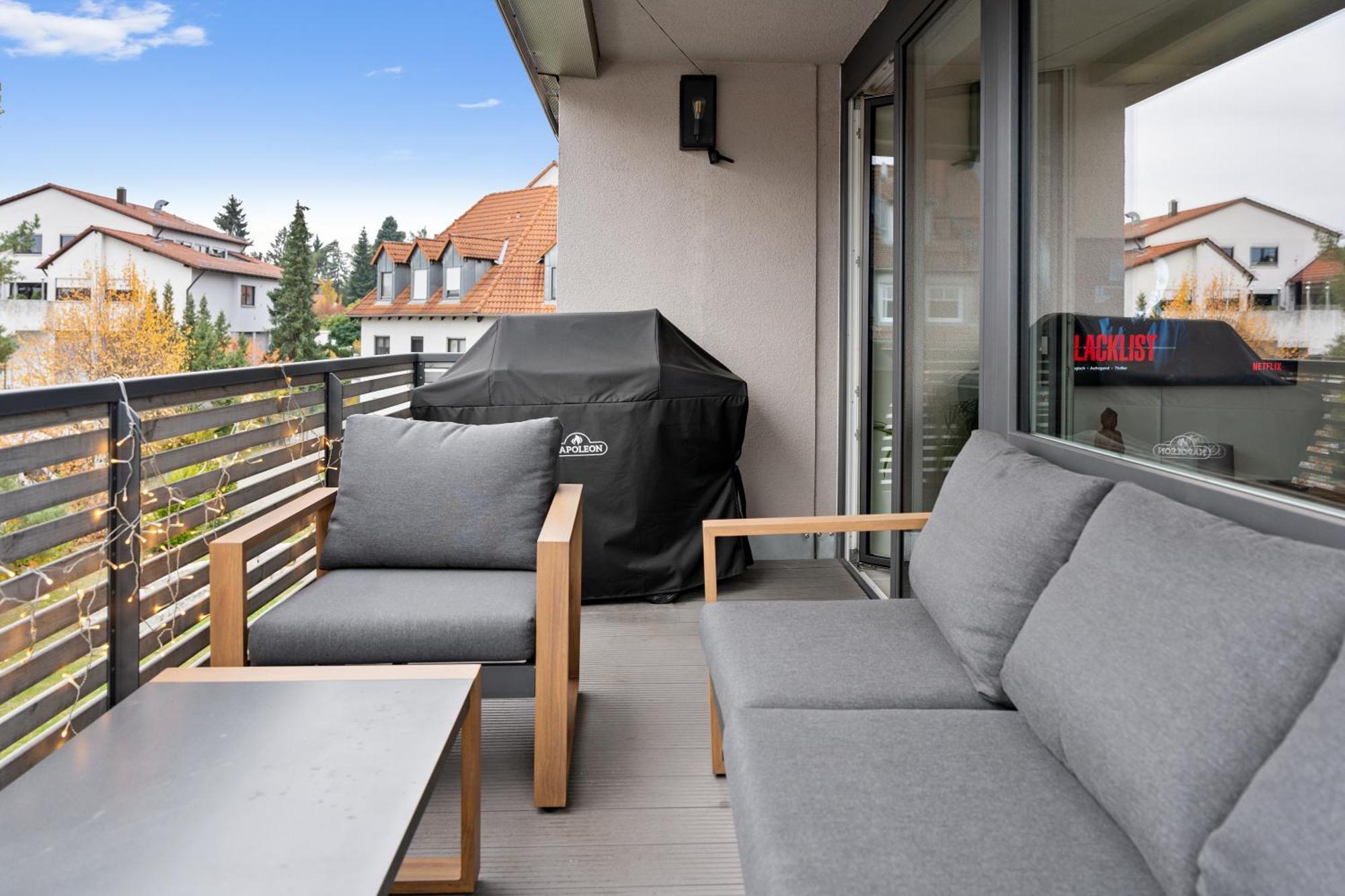 Modern Style Business Suite - Office - Kitchen - Balcony Herzogenaurach Esterno foto